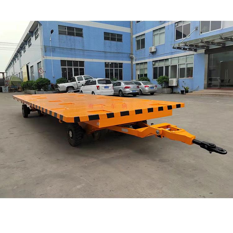 8.2T中型XINGKONGSPORT全挂车