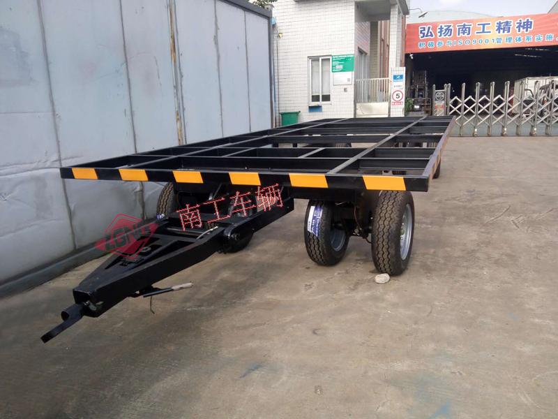 4吨骨架全挂式XINGKONGSPORT