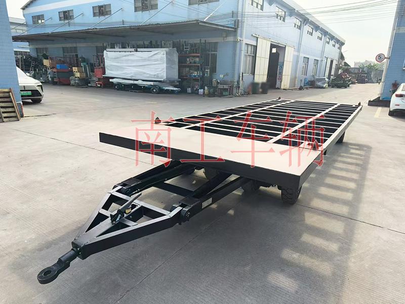 12吨骨架式XINGKONGSPORT 带角锁刹车全挂车