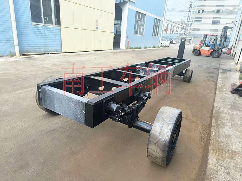 10吨牵引骨架式XINGKONGSPORT 全挂拖车底盘