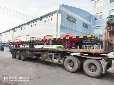 15吨13米加长骨架型XINGKONGSPORT3I.jpg