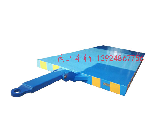25吨小轮子超低XINGKONGSPORT2D.jpg