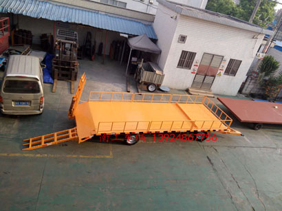 5吨带登车桥护栏型XINGKONGSPORT6I.jpg