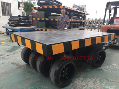 30吨重型8轮XINGKONGSPORT3I.jpg