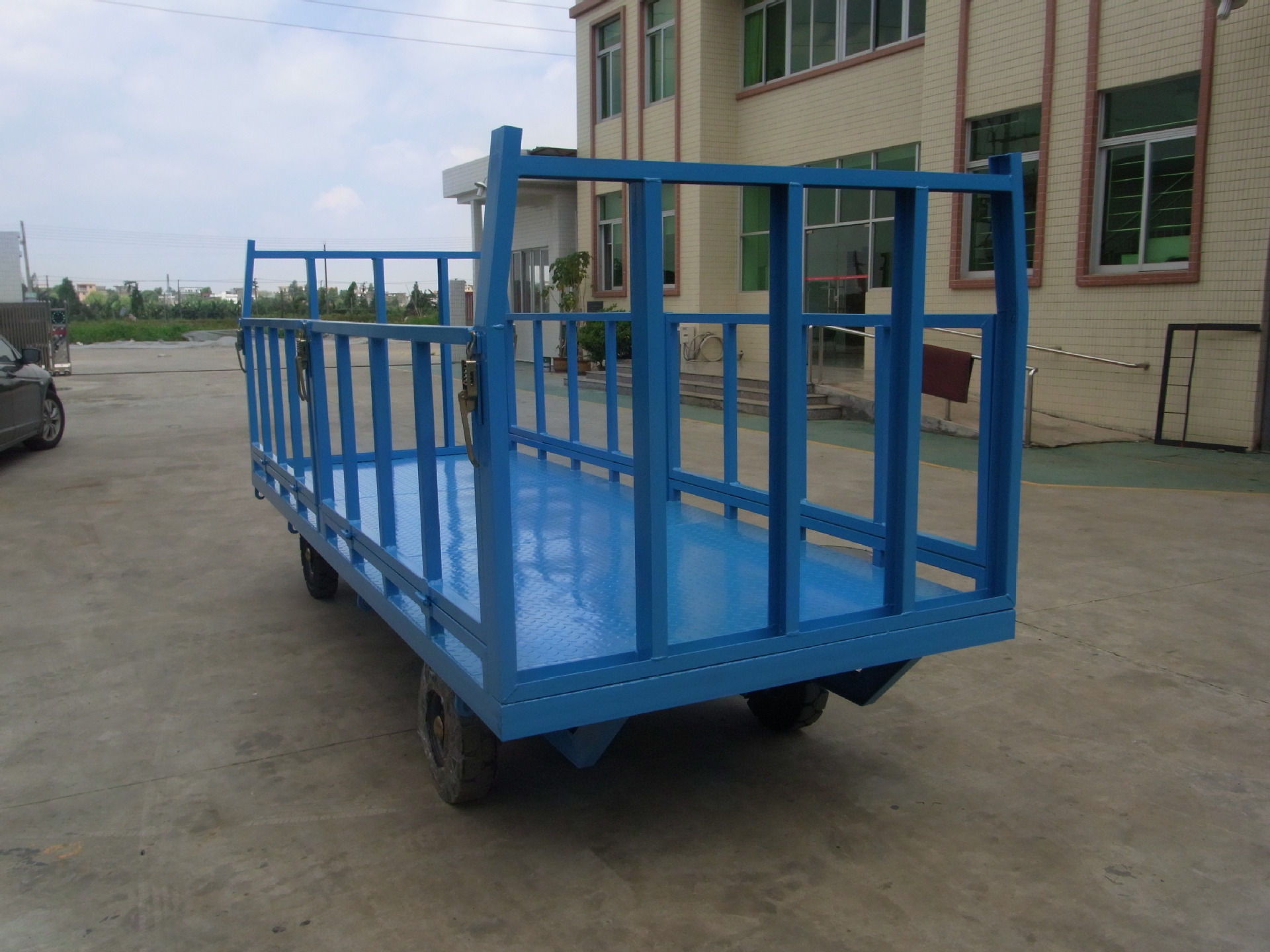 3T下翻式护栏XINGKONGSPORT3.jpg