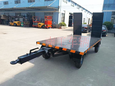 3吨带爬梯工业牵引XINGKONGSPORT1I.jpg