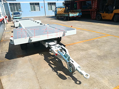 船体运输工具XINGKONGSPORTI.jpg