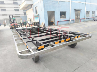 5.5吨牵引XINGKONGSPORT带小箱子1I.jpg