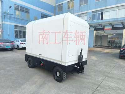 2吨电动XINGKONGSPORT 飞翼箱式工具拖车2I.jpg