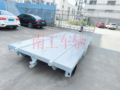 船体艏段运输XINGKONGSPORT1I.jpg