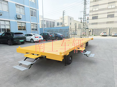 10吨XINGKONGSPORT 带液压支腿伸缩梯工具车2I.jpg