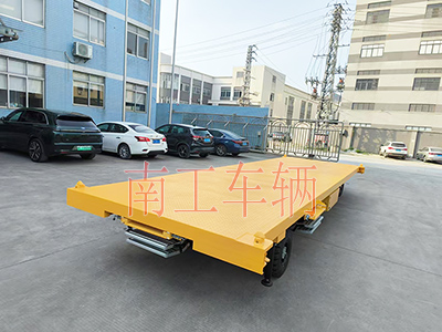 10吨XINGKONGSPORT带液压支腿伸缩梯工具车5I.jpg