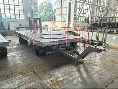 5吨牵引XINGKONGSPORT 带上装架6I.jpg