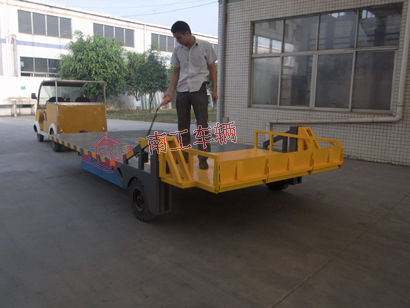全挂式自带升降多功能平板车,自动装卸XINGKONGSPORT2I.jpg